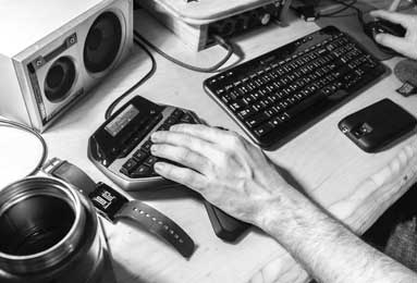 特朗普告知北约“离远点” 批评其在需要时毫无用处